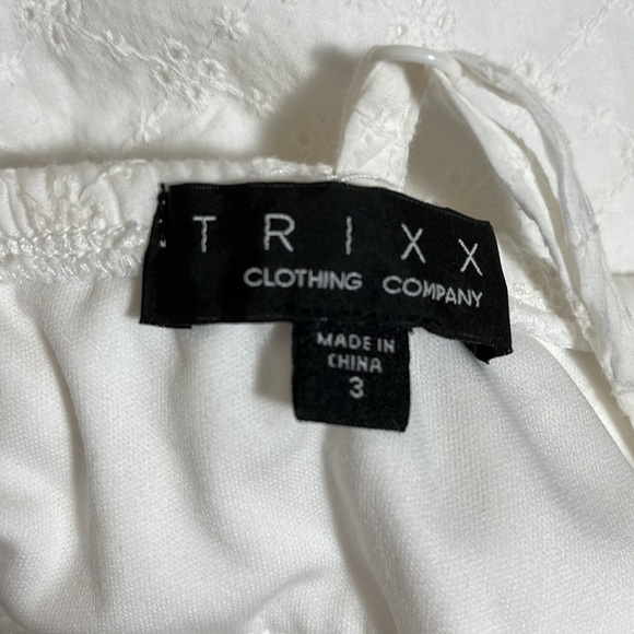 Trixxi White Spaghetti Strap Mini Juniors Dress - Picture 9 of 10